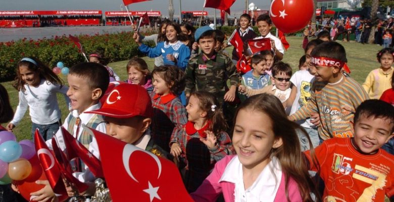 29 Ekim şiirleri: En hoş 2, 3, 4 kıtalık Cumhuriyet Bayramı 29 Ekim şiirleri…