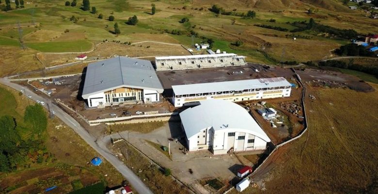 Bitlis’te Spor Tesisleri Yapılıyor