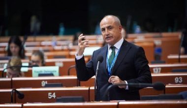 Büyükçekmece Belediye Lideri Fransa’ya gitti