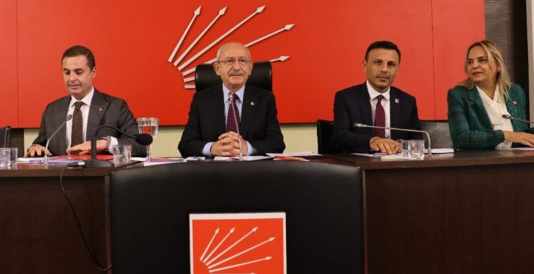 CHP, İstanbul ittifakı için tabanda işbirliği arıyor