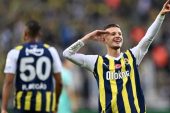 Fenerbahçe’de Szymanski, Alex’i yakaladı!