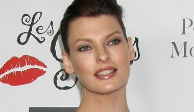 Harika model Linda Evangelista moda bölümünü eleştirdi