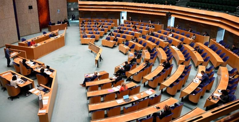 Hollanda Temsilciler Meclisi’nde Filistin sloganına yasak