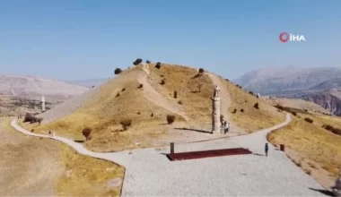 Karakuş Tümülüsü’nde yapılar görüntüleniyor