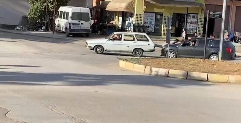 Kozan’da Arabası Çekmek İçin Çocuk Halat Üzere Kullanıldı