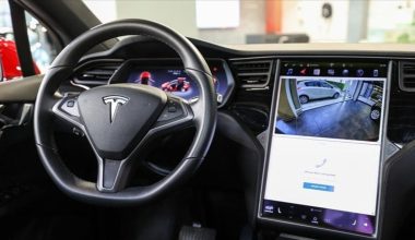 Musk’a büyük şok! Tesla’nın kârı azaldı