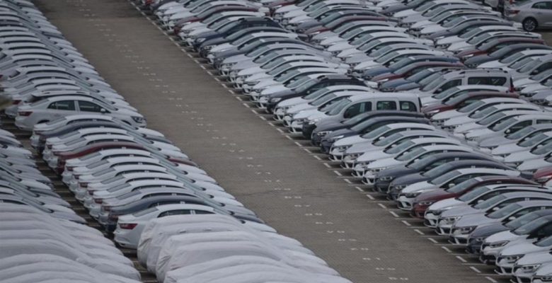Otomotiv pazarında yerlinin hissesi azalıyor