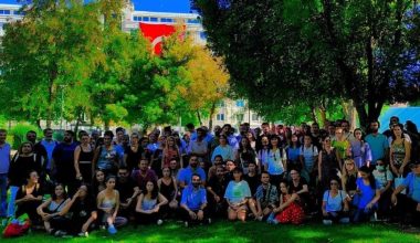 Özel okul öğretmenleri emek sömürüsüne savaş açtı