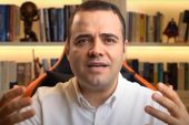 Özgür Demirtaş istifa etti
