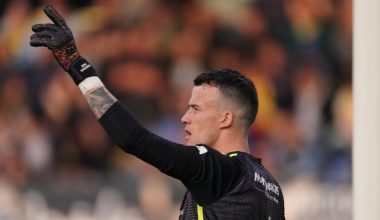 RKC Waalwijk Ajax maçında trajik olay! Etienne Vaessen hastaneye kaldırıldı maç yarıda kaldı