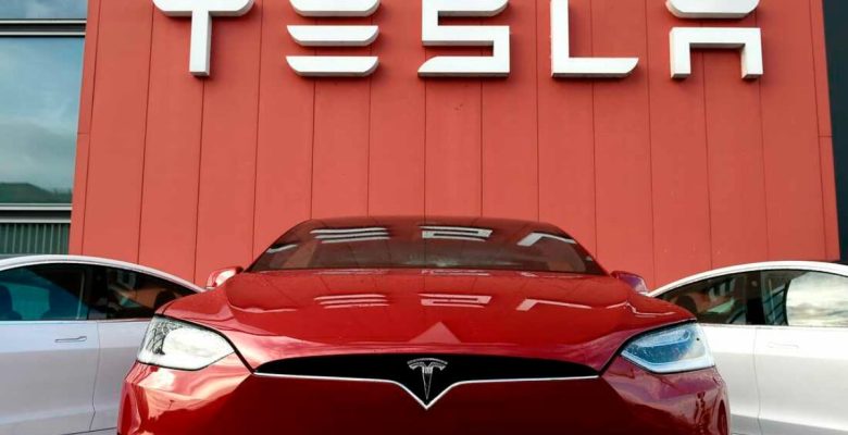 Tesla’nın karı, yaptığı indirimler nedeniyle yüzde 44 düştü