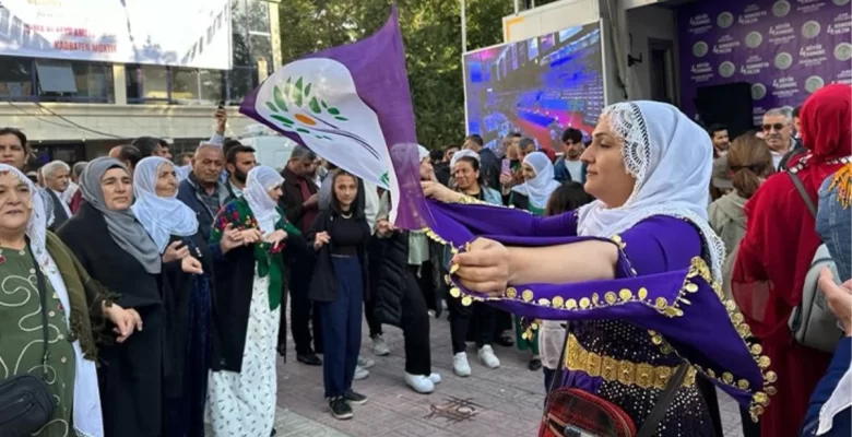 Yeşil Sol Parti’nin ismi, Halkların Eşitlik ve Demokrasi Partisi (HEDEP) oldu