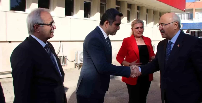 Adana Valisi Kozan’ın Yatırımlarla Bedel Kazandığını Söyledi