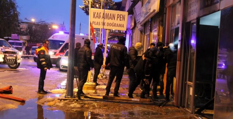 Bayburt’ta Cam Balkon Üretimi Yapan İş Yerinde Patlama: 1 Yaralı
