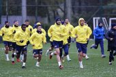Fenerbahçe, Fatih Karagümrük’ü ağırlayacak