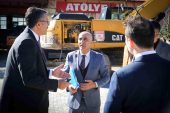 Hakkari Valisi Ali Çelik, Vilayet Özel Yönetimi’nde incelemelerde bulundu