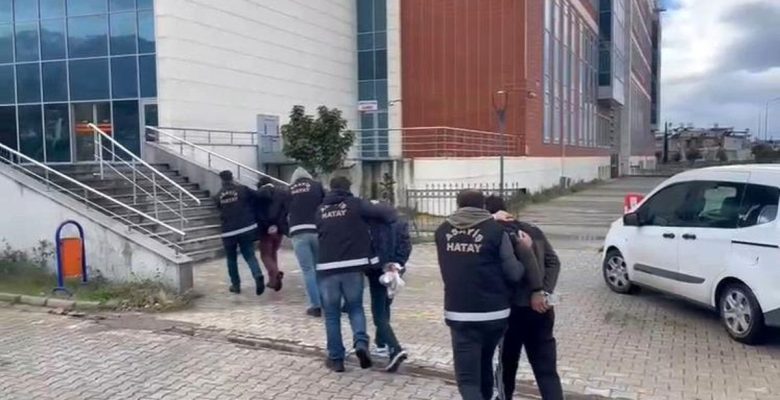Hatay’da aranan 4 zanlı yakalandı