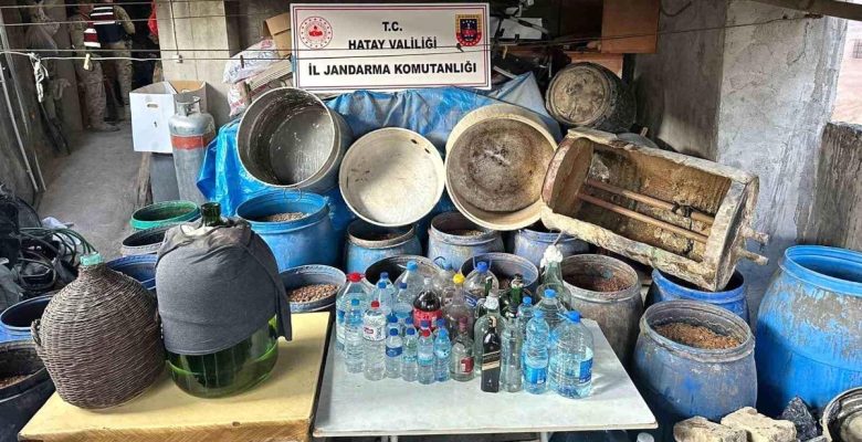 Hatay’da huzur ve itimat uygulamasında kaçak içki ele geçirildi