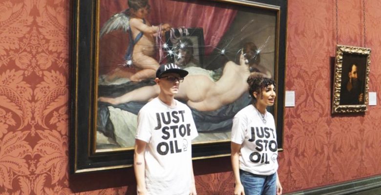 İklim aktivistleri ünlü tablonun hami camını kırdı