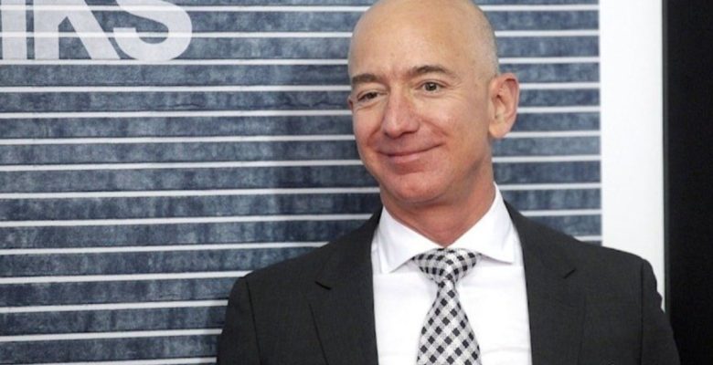 Jeff Bezos Seattle’dan Miami’ye taşınıyor