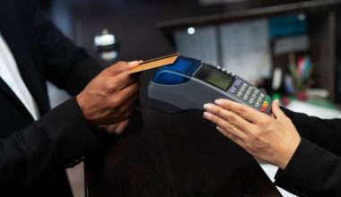 Kredi kartı borçları 1 yılda yüzde 180 arttı