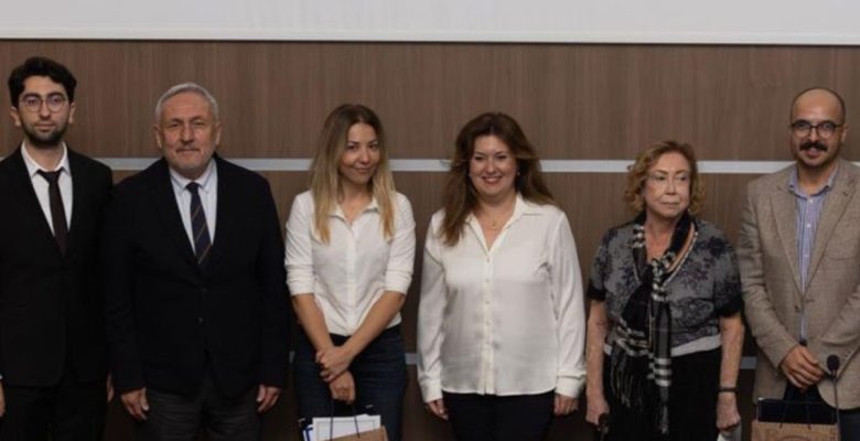 “Lozan ayağımızın altındaki halı üzere, çekersek düşeriz”