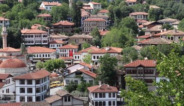Safranbolu’da orta tatil hareketliliği: Otellerde doluluk yüzde 80’e ulaştı
