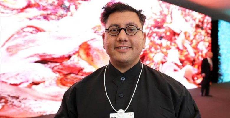 Sanat dünyası bu polemiği konuşuyor: ‘Müziği keserseniz sıradan bir ekran koruyucu’
