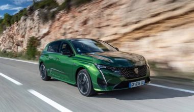 Yeni Peugeot e-308 Türkiye’de: İşte fiyatı!