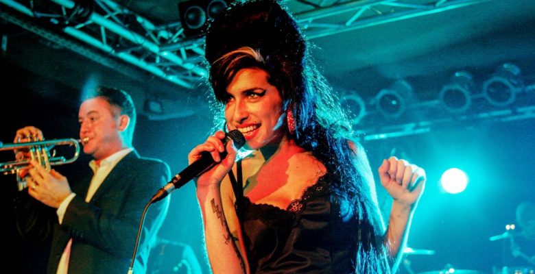 27 yaşında hayatını kaybeden Amy Winehouse’a ünlü isimden takviye