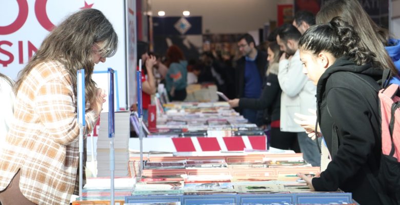 Ankara Kitap Fuarı başladı