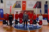 Balıkesir’de Gençlere Spor Kıyafeti Dayanağı ve Ödüllendirme