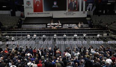 Beşiktaş genel konseyinde oy verme süreci başladı