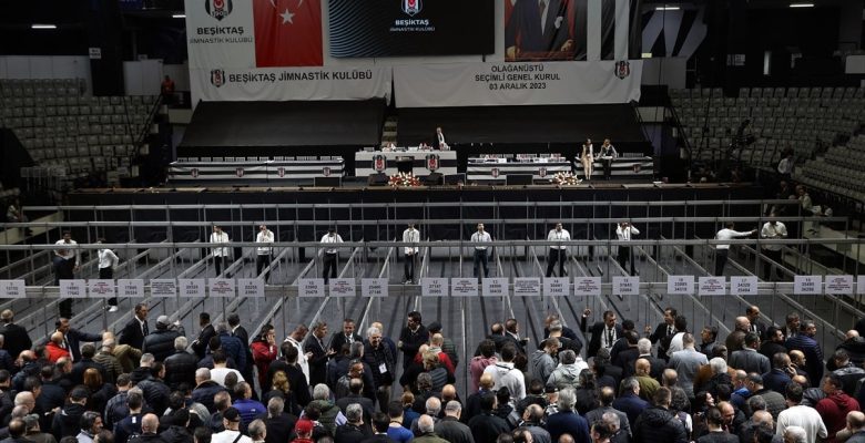 Beşiktaş genel konseyinde oy verme süreci başladı