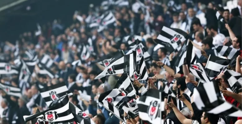 Beşiktaş taraftarı Alanyaspor maçı sonrası grubu çağırıp ağzına geleni saymış