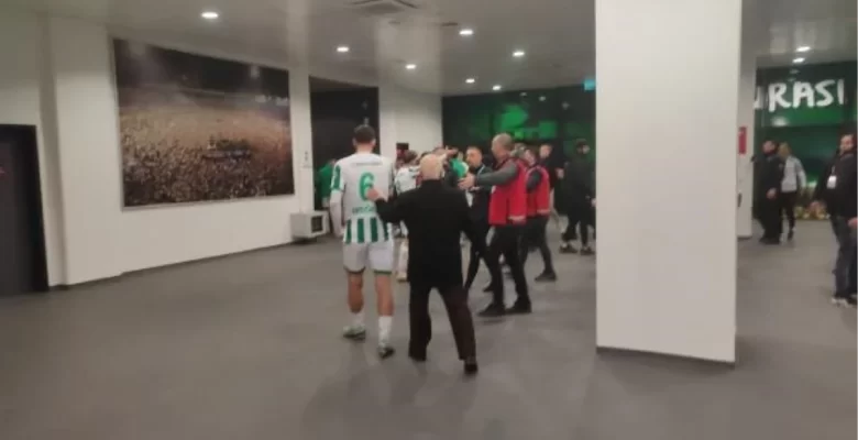 Bursaspor-Diyarbekirspor maçında gerginlik yaşandı