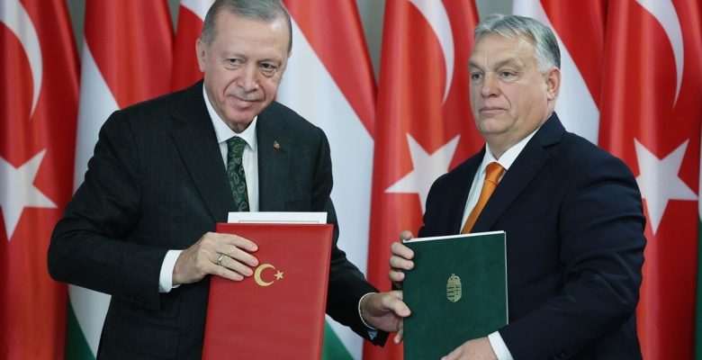 Cumhurbaşkanı Erdoğan’dan Macaristan paylaşımı