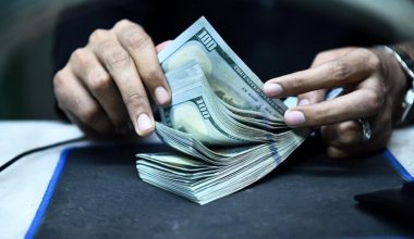 Dolar/TL’de yükseliş sürüyor