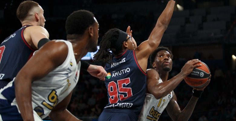 Fenerbahçe, Baskonia’ya kaybetti