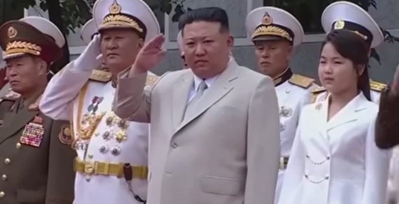 Kuzey Kore başkanı, Beyaz Saray ve Pentagon’un uydu imajlarını inceledi