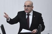 Mehmet Şimşek “Türkiye’nin paraya muhtaçlığı yok” dedi, CHP’li vekilin sorusu Meclis’te tansiyonu yükseltti