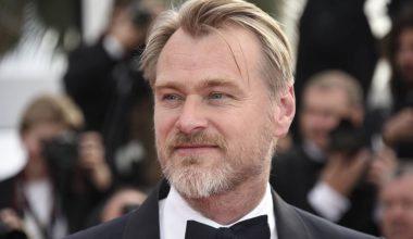Oppenheimer’ın direktörü Christopher Nolan’a onur mükafatı