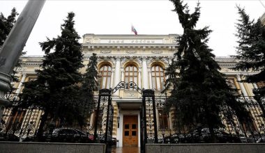 Rus iktisadı yılın birinci 9 ayında yüzde 2,9 büyüdü