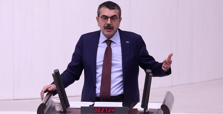 Tarikat yansısına Bakan Tekin bu türlü karşılık verdi: Protokol yapmaya devam edeceğiz