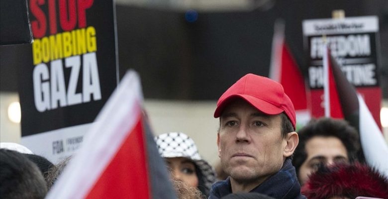 Ünlü aktör Tobias Menzies’den Gazze bildirisi