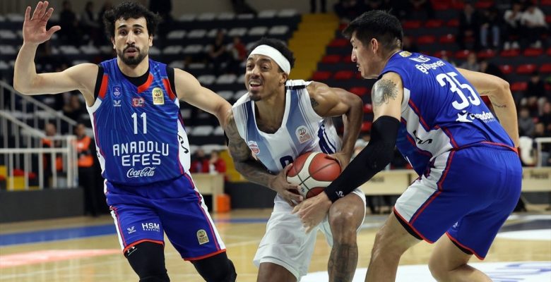 Anadolu Efes, Büyükçekmece Basketbol’u yendi