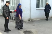 Arbedeyi ayırmak isterken çatıdan atılan beton modülü başına isabet eden adam hayatını kaybetti