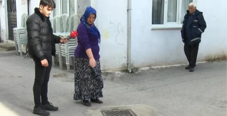 Arbedeyi ayırmak isterken çatıdan atılan beton modülü başına isabet eden adam hayatını kaybetti