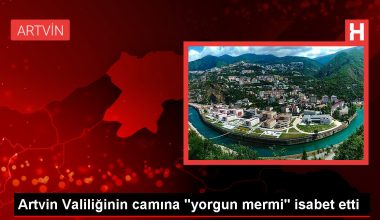 Artvin Valilik Binasına Yorgun Mermi İsabet Etti