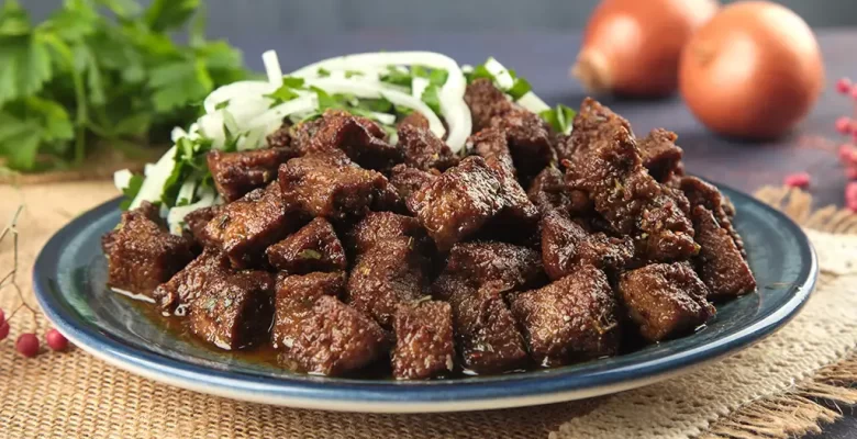 Ciğer yemeyenlere tabak tabak ciğer yedirecek o tanım: Arnavut ciğeri